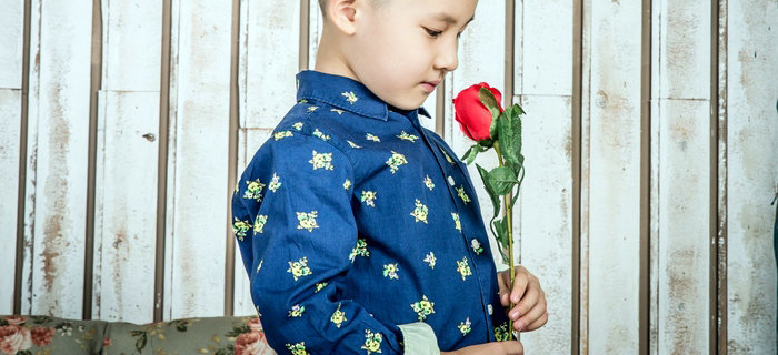 劉潭服裝“貴”知道 你心動(dòng)了嗎