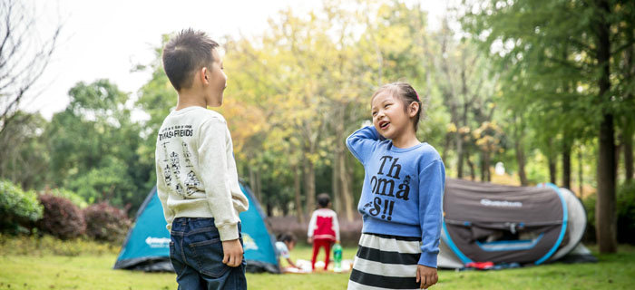 服裝貼牌加工：美邦不走尋常路，年輕二代接班能否力挽狂瀾