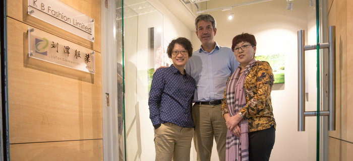 劉潭服裝：實力童裝加工 給孩子愛的童年
