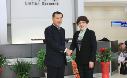 劉潭服裝：3月17日，豐島株式會社社長一行來我司考察