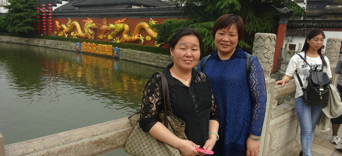 在五一來臨之際，劉潭服裝組織企業(yè)先進標兵赴南京游玩