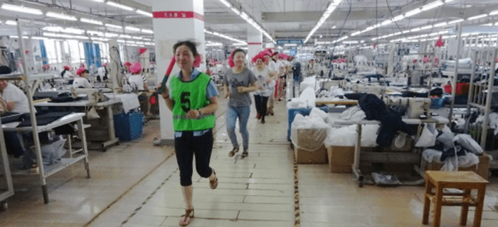 “青年安全生產(chǎn)示范崗”，劉潭服裝青年就“四”這么贊