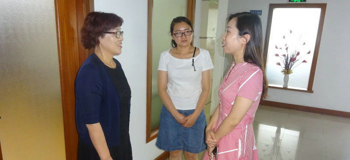 劉潭服裝：梁溪區(qū)團(tuán)區(qū)委領(lǐng)導(dǎo)來我司指導(dǎo)團(tuán)建工作