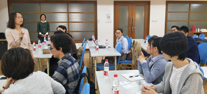 劉潭服裝接待無印良品公司員工參觀考察學習