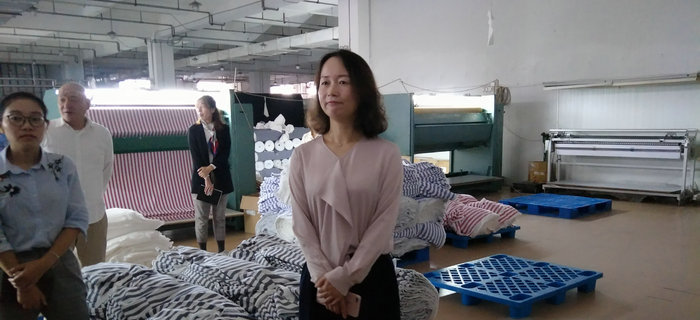 劉潭服裝接待無印良品公司員工參觀考察學習