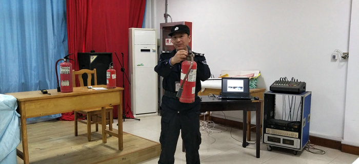 劉潭服裝2017年最后一次新員工入職培訓(xùn)會(huì)議圓滿收官