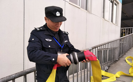 劉潭服裝：劉潭和興源路消防中隊來我司進行消防演練