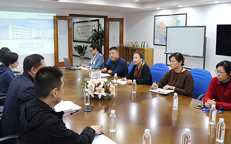 劉潭服裝廠順利通過市健康單位審查