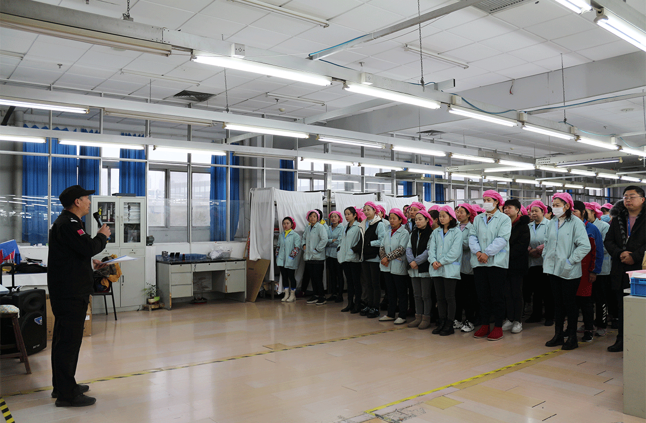 劉潭服裝廠開展節(jié)前安全生產(chǎn)教育