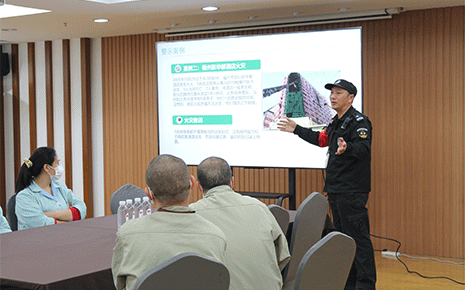 劉潭服裝廠開(kāi)展宿舍安全培訓(xùn)，保障員工人身安全