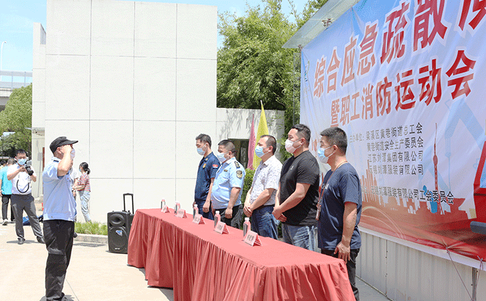 組織開展消防應(yīng)急演練，筑牢劉潭服裝廠安全生產(chǎn)防線
