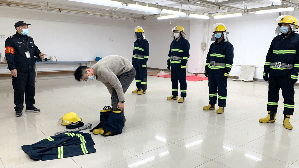 劉潭服裝微型消防站演練