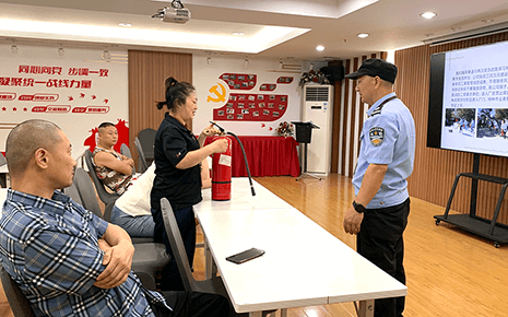 培訓(xùn)促成長(zhǎng)：劉潭服裝開展新員工培訓(xùn)
