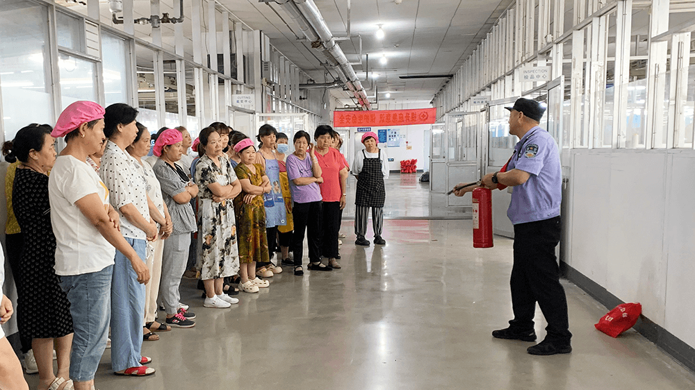 劉潭服裝開展消防安全培訓(xùn)