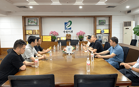 劉潭服裝：“企學研”共探智能制造新未來