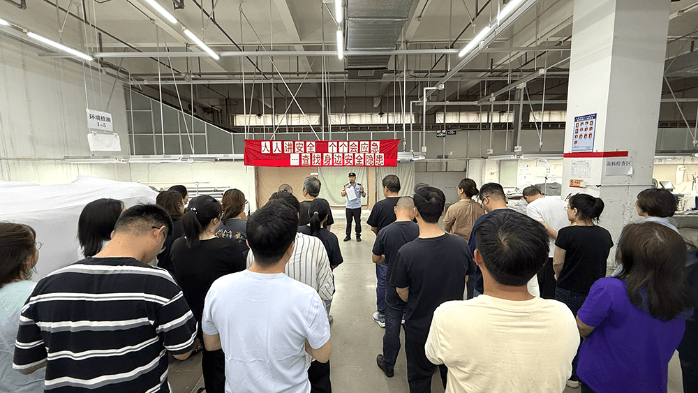 劉潭服裝：安全生產月培訓進車間，安全示范保平安