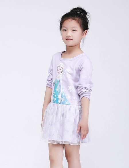 女童長(zhǎng)袖連衣裙